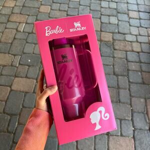 NWT NIB Barbie Icon Stanley Quencher Tumbler 2.0 40oz
